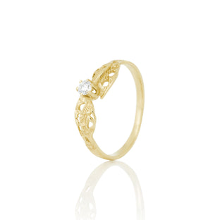 Women's diamond ring