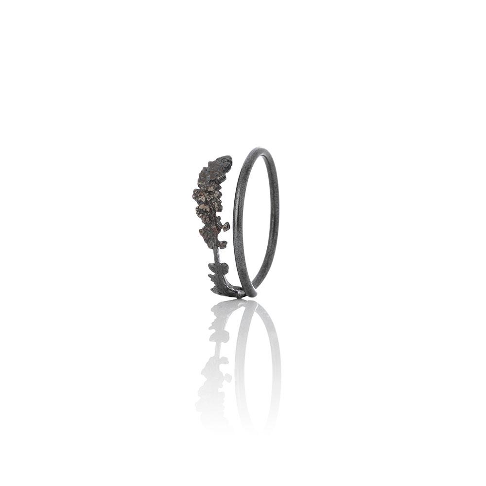 Erika Collection 402 OX - Oxidized Sterling Silver Ring Handmade in Iceland - Aurum Icelandic Jewelry
