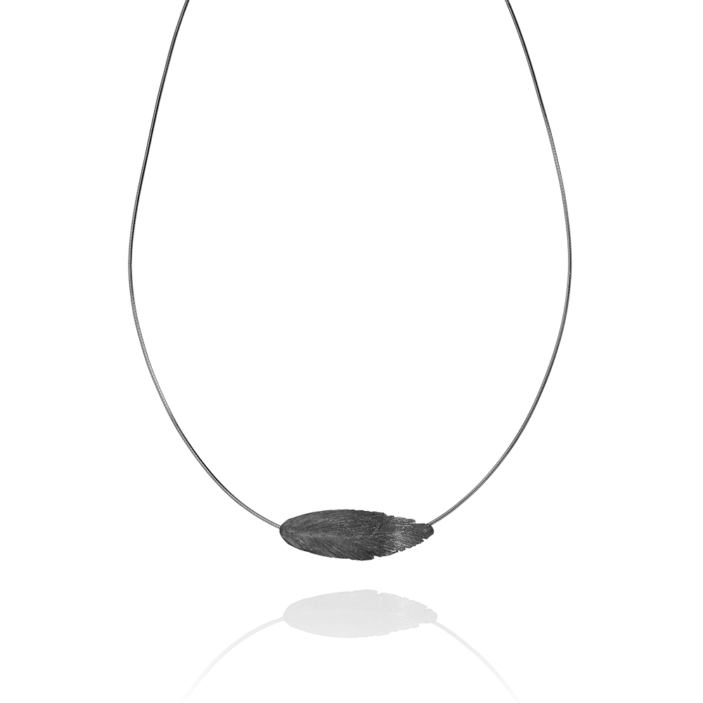 RAVEN necklace